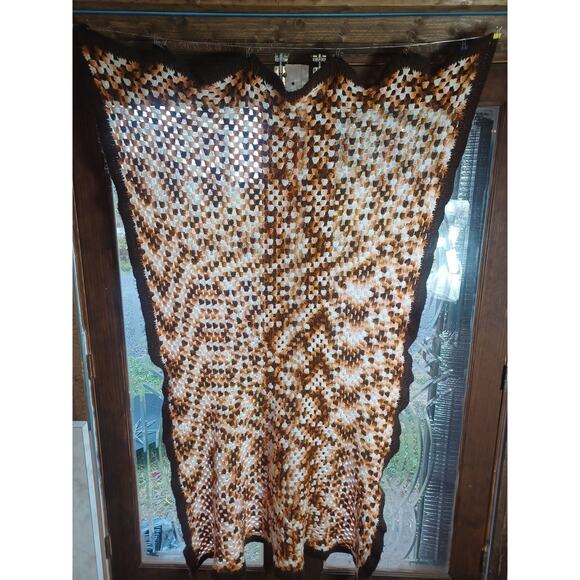Handmade Crocheted Popcorn Stitch Brown White & Tan Blanket Unique Warm Beauty - Picture 1 of 9